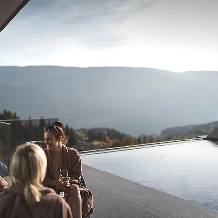 Hotel Terentnerhof 4*s Active & Lifestyle Terento